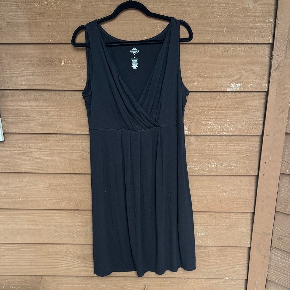 St. John’s Bay black stretch v neck dress size XL